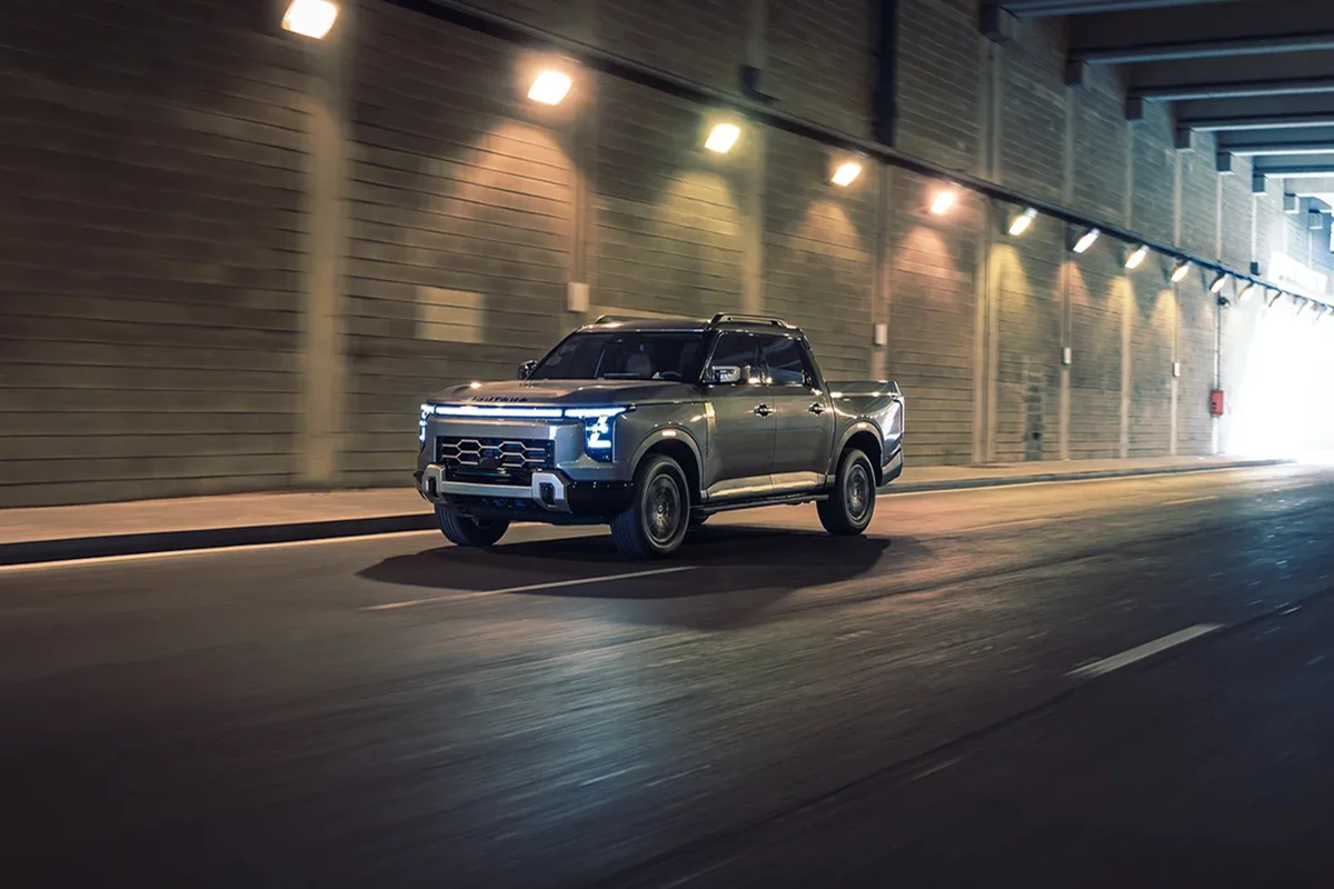 Santana 400 PHEV